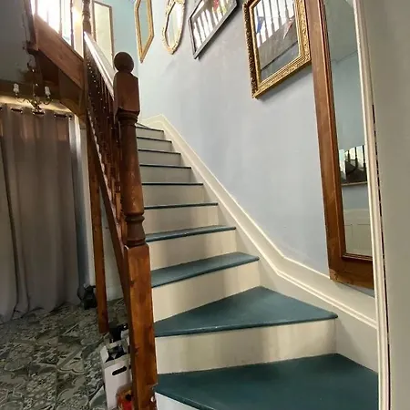 Guest house The Old School House Ceauce