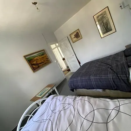 The Old School House Ceauce