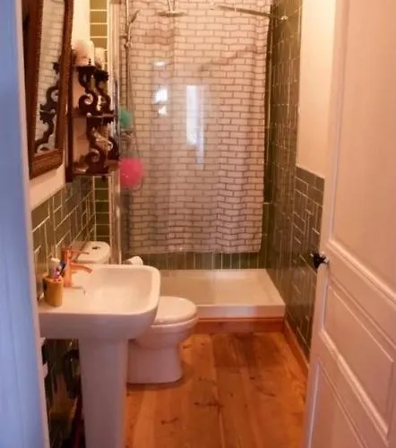 The Old School House *