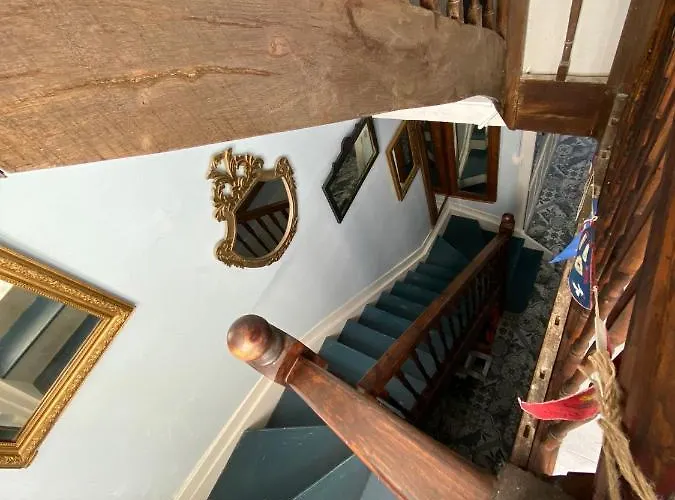 The Old School House * Céaucé